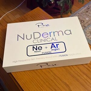 NuDerma Clinical High Frequency Skin Therapy wand - like new!